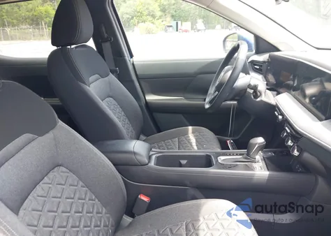 2025 Nissan Kicks Sv Fwd from USA, damaged, VIN 3N8AP6CA5SL302921